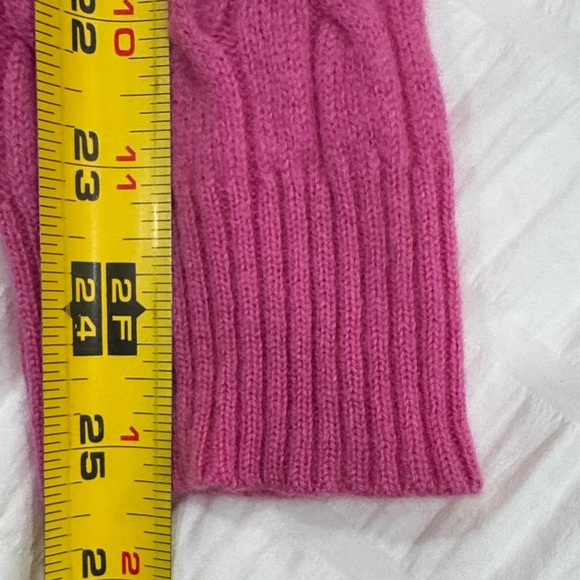 J. Crew Cashmere V-Neck Cable Knit Sweater in Pink Size M - Picture 6 of 6